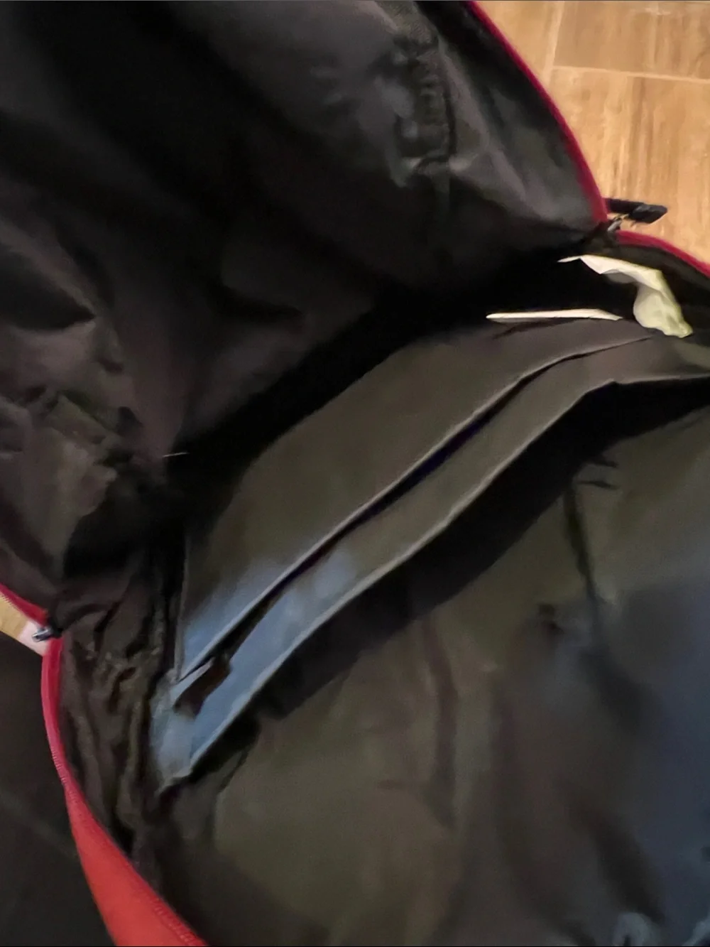 OAKLEY Burgundy Street Backpack Hiking Outdoors Business Shoulder Straps z11